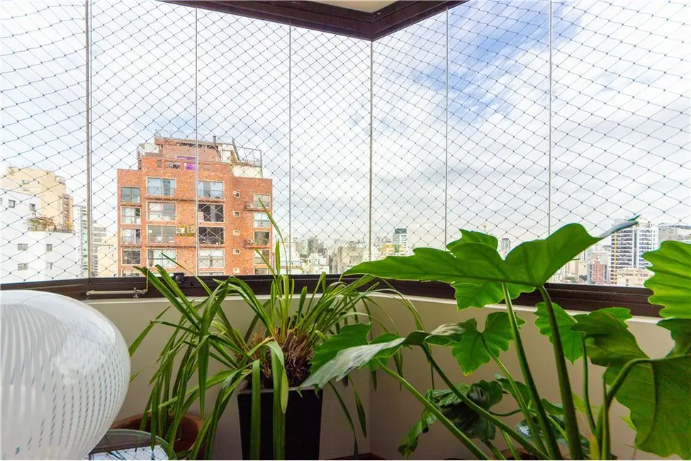 Apartamento com 3 quartos à venda, 151m2 em Vila Nova Conceição, São Paulo - SP - imagem 9 Foto 9 de Apartamento com 3 quartos à venda, 151m2 em Vila Nova Conceição, São Paulo - SP