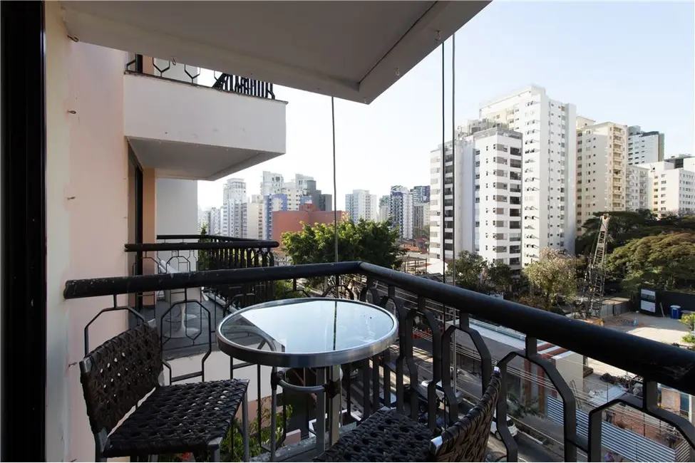 Foto 6 de Apartamento com 3 quartos à venda, 95m2 em Moema, São Paulo - SP