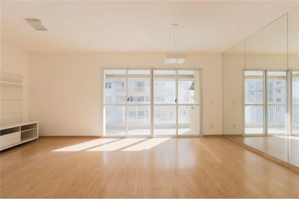 Foto 2 de Apartamento com 3 quartos à venda, 95m2 em Barra Funda, São Paulo - SP