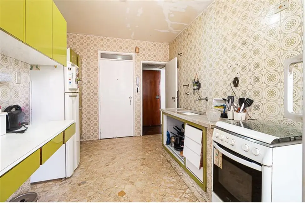 Apartamento com 3 quartos à venda, 128m2 em Sumaré, São Paulo - SP - imagem 8 Foto 8 de Apartamento com 3 quartos à venda, 128m2 em Sumaré, São Paulo - SP