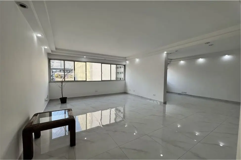 Foto 4 de Apartamento com 2 quartos à venda, 112m2 em Pinheiros, São Paulo - SP