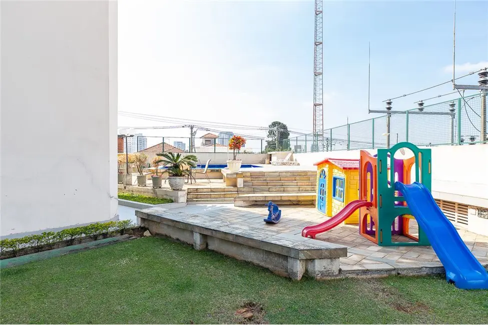 Apartamento com 3 quartos à venda, 160m2 em Aclimação, São Paulo - SP - imagem 9 Foto 9 de Apartamento com 3 quartos à venda, 160m2 em Aclimação, São Paulo - SP