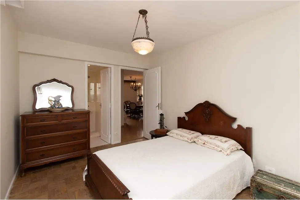 Apartamento com 3 quartos à venda, 104m2 em Moema, São Paulo - SP - imagem 9 Foto 9 de Apartamento com 3 quartos à venda, 104m2 em Moema, São Paulo - SP