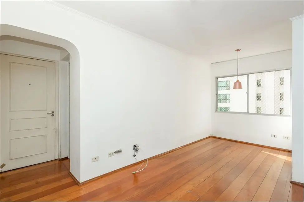 Foto 2 de Apartamento com 2 quartos à venda, 55m2 em Indianópolis, São Paulo - SP