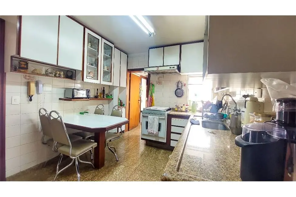 Apartamento com 4 quartos à venda, 109m2 em Perdizes, São Paulo - SP - imagem 8 Foto 8 de Apartamento com 4 quartos à venda, 109m2 em Perdizes, São Paulo - SP