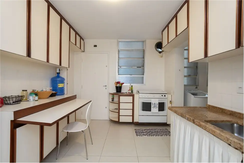 Foto 8 de Apartamento com 2 quartos à venda, 115m2 em Cerqueira César, São Paulo - SP