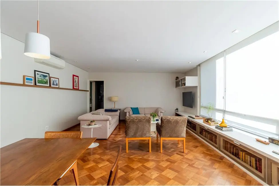 Apartamento com 3 quartos à venda, 138m2 em Jardim Paulista, São Paulo - SP - imagem 2 Foto 2 de Apartamento com 3 quartos à venda, 138m2 em Jardim Paulista, São Paulo - SP