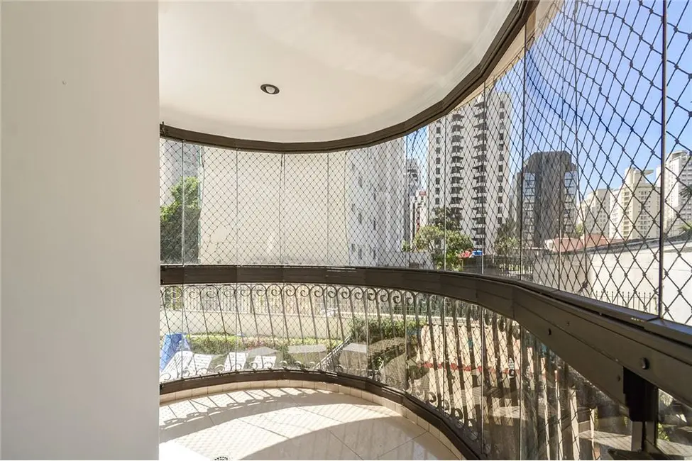 Foto 5 de Apartamento com 3 quartos à venda, 100m2 em Indianópolis, São Paulo - SP