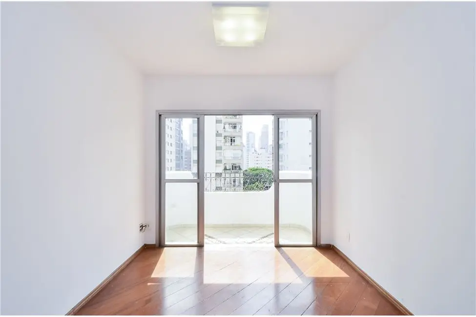 Foto 2 de Apartamento com 3 quartos à venda, 92m2 em Moema, São Paulo - SP