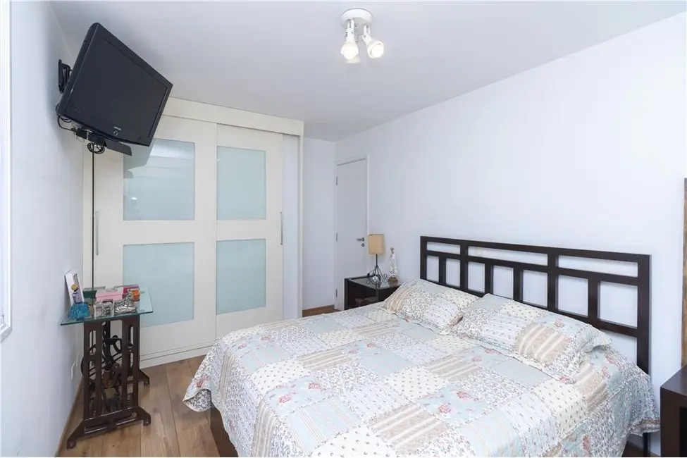 Apartamento com 2 quartos à venda, 103m2 em Moema, São Paulo - SP - imagem 7 Foto 7 de Apartamento com 2 quartos à venda, 103m2 em Moema, São Paulo - SP