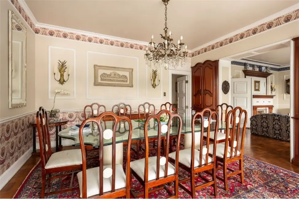 Casa com 4 quartos à venda, 460m2 em Pacaembu, São Paulo - SP - imagem 8 Foto 8 de Casa com 4 quartos à venda, 460m2 em Pacaembu, São Paulo - SP