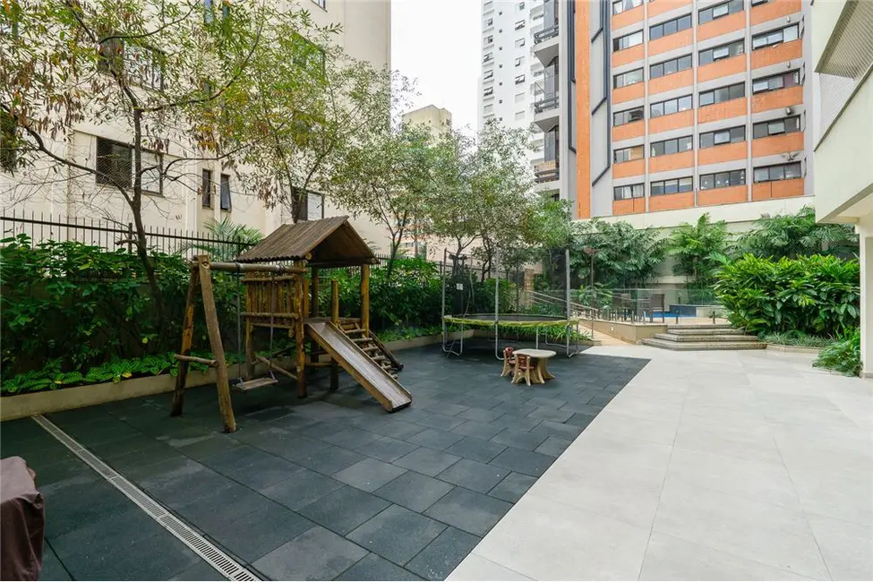 Foto 2 de Apartamento com 3 quartos à venda, 210m2 em Moema, São Paulo - SP