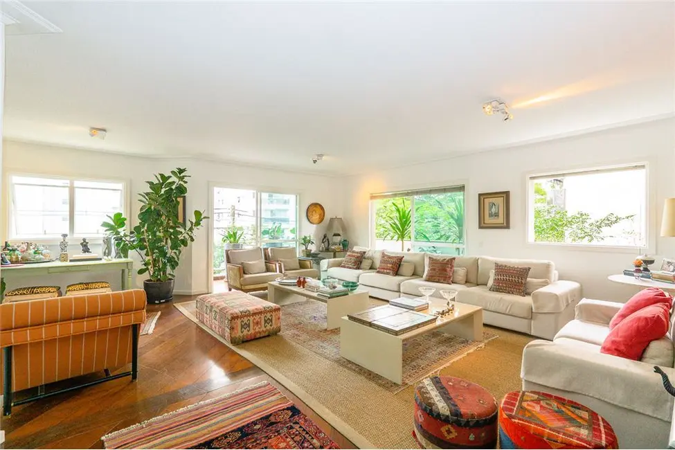 Foto 1 de Apartamento com 3 quartos à venda, 210m2 em Moema, São Paulo - SP