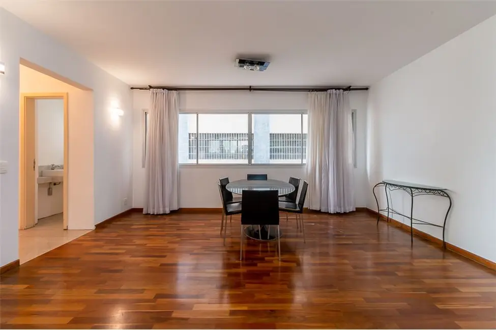 Foto 2 de Apartamento com 3 quartos à venda, 130m2 em Santa Cecília, São Paulo - SP