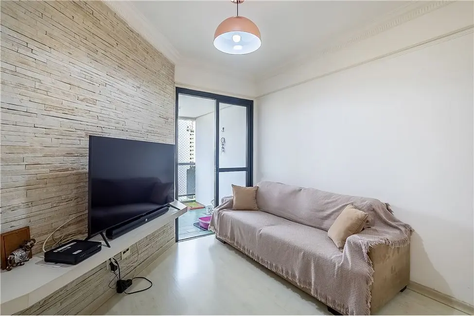 Foto 3 de Apartamento com 2 quartos à venda, 56m2 em Moema, São Paulo - SP