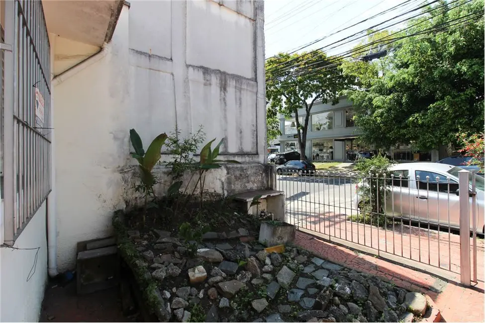 Terreno / Lote à venda, 224m2 em Moema, São Paulo - SP - imagem 3 Foto 3 de Terreno / Lote à venda, 224m2 em Moema, São Paulo - SP