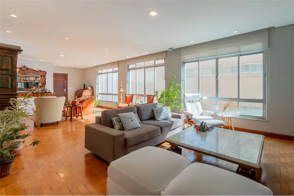 Apartamento com 3 quartos à venda, 212m2 em Bela Vista, São Paulo - SP - imagem 4 Foto 4 de Apartamento com 3 quartos à venda, 212m2 em Bela Vista, São Paulo - SP