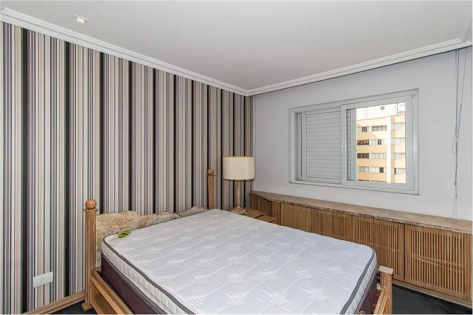 Foto 7 de Apartamento com 2 quartos à venda, 70m2 em Moema, São Paulo - SP