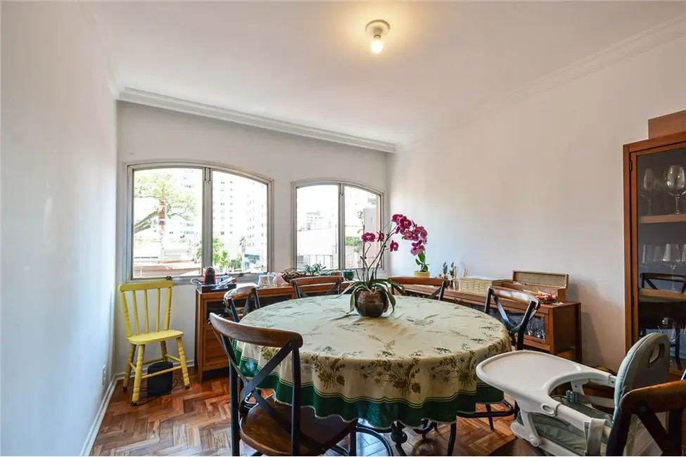 Apartamento com 3 quartos à venda, 122m2 em Cerqueira César, São Paulo - SP - imagem 5 Foto 5 de Apartamento com 3 quartos à venda, 122m2 em Cerqueira César, São Paulo - SP