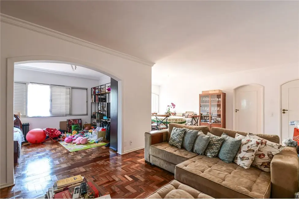 Apartamento com 3 quartos à venda, 122m2 em Cerqueira César, São Paulo - SP - imagem 6 Foto 6 de Apartamento com 3 quartos à venda, 122m2 em Cerqueira César, São Paulo - SP