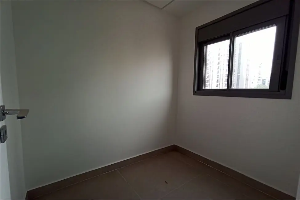 Apartamento com 3 quartos à venda, 154m2 em Vila Nova Conceição, São Paulo - SP - imagem 7 Foto 7 de Apartamento com 3 quartos à venda, 154m2 em Vila Nova Conceição, São Paulo - SP