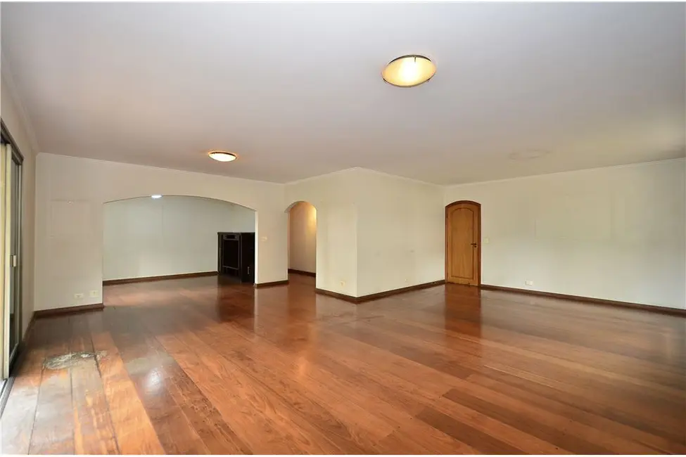 Apartamento com 3 quartos à venda, 210m2 em Campo Belo, São Paulo - SP - imagem 7 Foto 7 de Apartamento com 3 quartos à venda, 210m2 em Campo Belo, São Paulo - SP