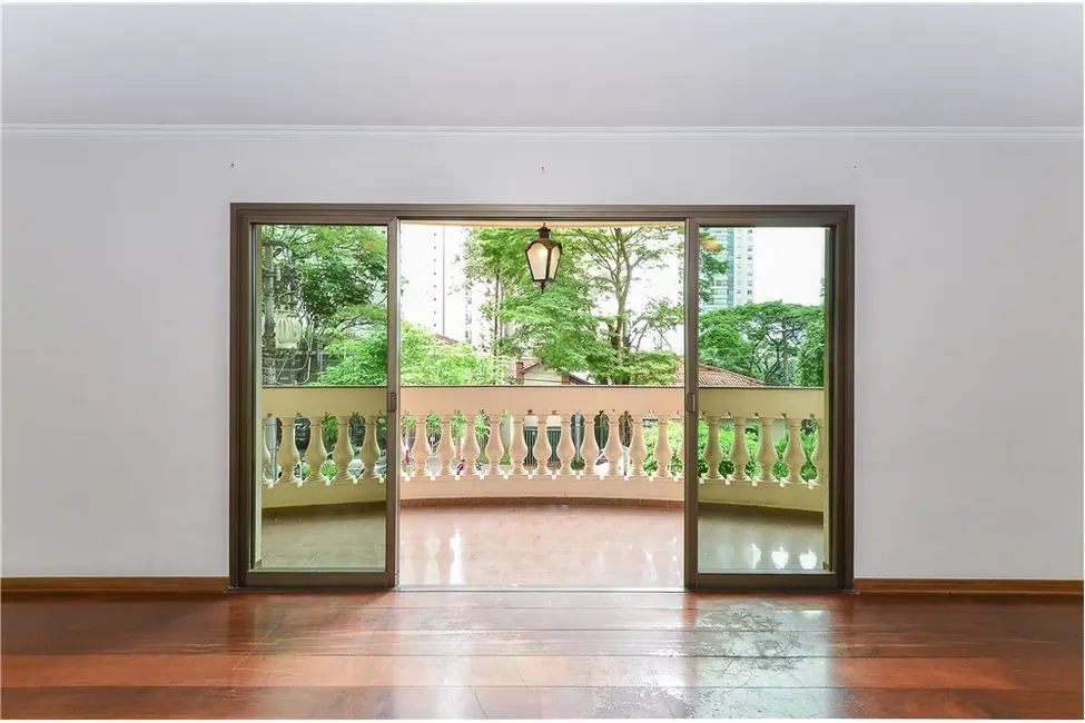 Apartamento com 3 quartos à venda, 210m2 em Campo Belo, São Paulo - SP - imagem 8 Foto 8 de Apartamento com 3 quartos à venda, 210m2 em Campo Belo, São Paulo - SP