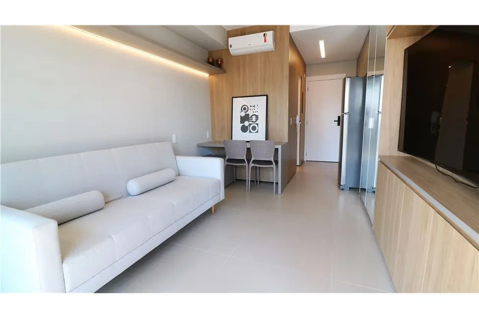 Foto 3 de Kitnet com 1 quarto à venda, 26m2 em Moema, São Paulo - SP