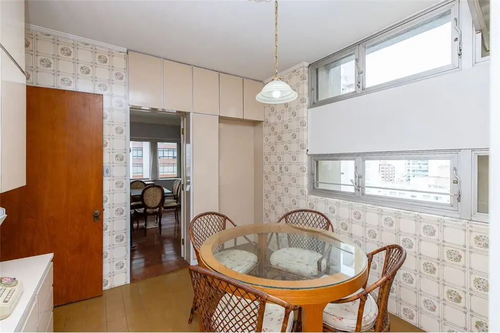 Foto 3 de Apartamento com 3 quartos à venda, 226m2 em Jardim Paulista, São Paulo - SP