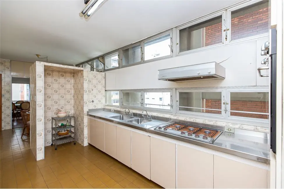 Foto 2 de Apartamento com 3 quartos à venda, 226m2 em Jardim Paulista, São Paulo - SP