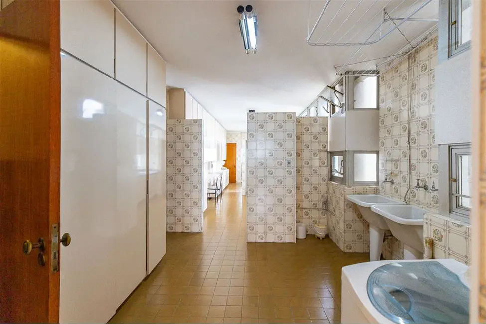 Foto 4 de Apartamento com 3 quartos à venda, 226m2 em Jardim Paulista, São Paulo - SP