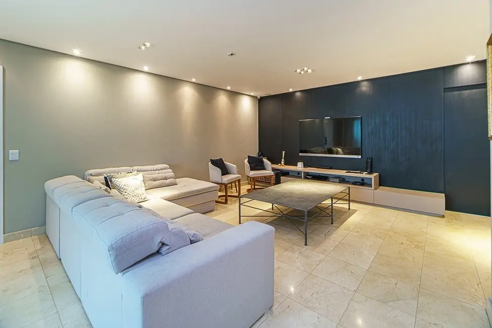 Apartamento com 3 quartos à venda, 192m2 em Campo Belo, São Paulo - SP - imagem 4 Foto 4 de Apartamento com 3 quartos à venda, 192m2 em Campo Belo, São Paulo - SP