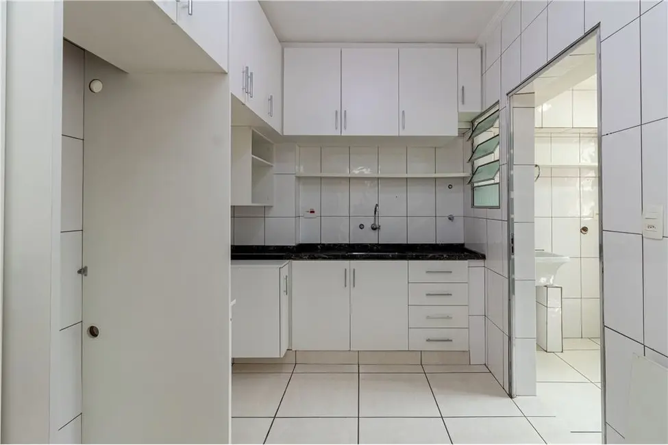 Foto 8 de Apartamento com 2 quartos à venda, 68m2 em Moema, São Paulo - SP