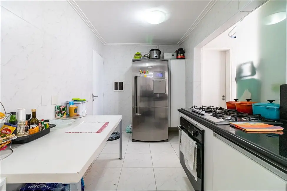 Apartamento com 2 quartos à venda, 117m2 em Moema, São Paulo - SP - imagem 8 Foto 8 de Apartamento com 2 quartos à venda, 117m2 em Moema, São Paulo - SP
