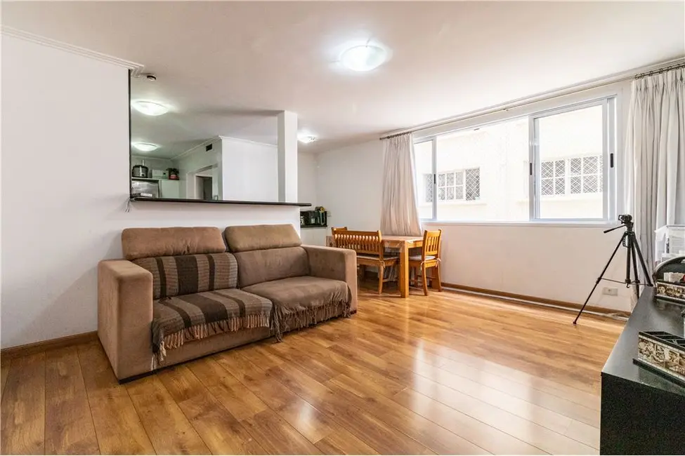 Apartamento com 2 quartos à venda, 117m2 em Moema, São Paulo - SP - imagem 2 Foto 2 de Apartamento com 2 quartos à venda, 117m2 em Moema, São Paulo - SP