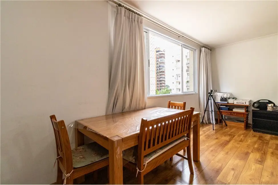 Apartamento com 2 quartos à venda, 117m2 em Moema, São Paulo - SP - imagem 5 Foto 5 de Apartamento com 2 quartos à venda, 117m2 em Moema, São Paulo - SP