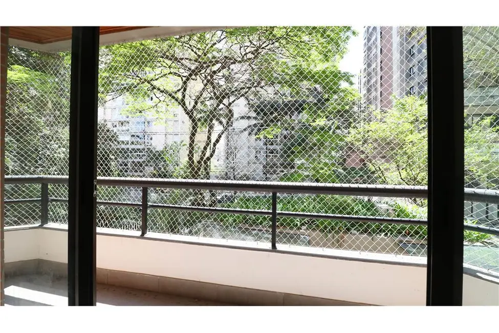 Foto 8 de Apartamento com 4 quartos à venda, 163m2 em Vila Nova Conceição, São Paulo - SP