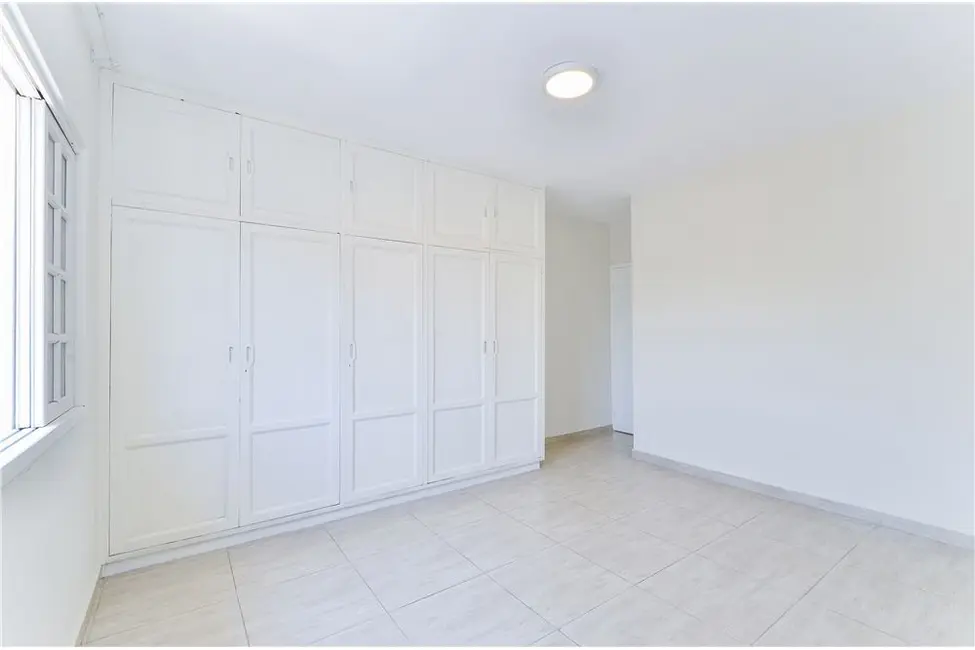 Foto 3 de Casa com 2 quartos à venda, 152m2 em Vila Alexandria, São Paulo - SP