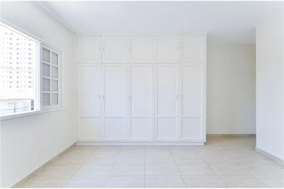 Foto 4 de Casa com 2 quartos à venda, 152m2 em Vila Alexandria, São Paulo - SP