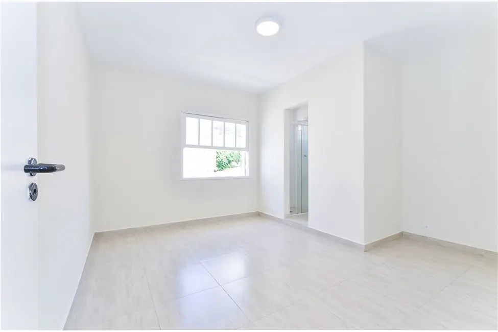 Foto 9 de Casa com 2 quartos à venda, 152m2 em Vila Alexandria, São Paulo - SP