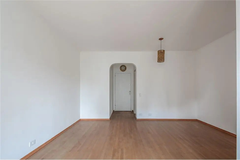 Apartamento com 2 quartos à venda, 63m2 em Moema, São Paulo - SP - imagem 4 Foto 4 de Apartamento com 2 quartos à venda, 63m2 em Moema, São Paulo - SP