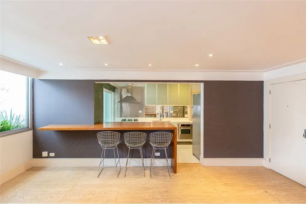 Foto 8 de Apartamento com 2 quartos à venda, 128m2 em Vila Nova Conceição, São Paulo - SP