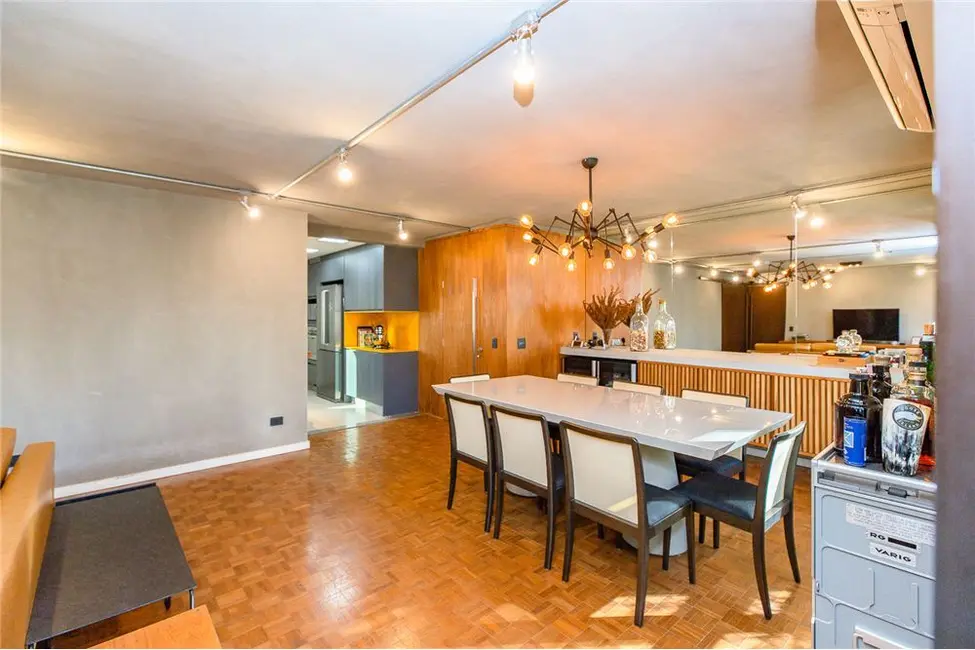 Apartamento com 3 quartos à venda, 130m2 em Itaim Bibi, São Paulo - SP - imagem 4 Foto 4 de Apartamento com 3 quartos à venda, 130m2 em Itaim Bibi, São Paulo - SP