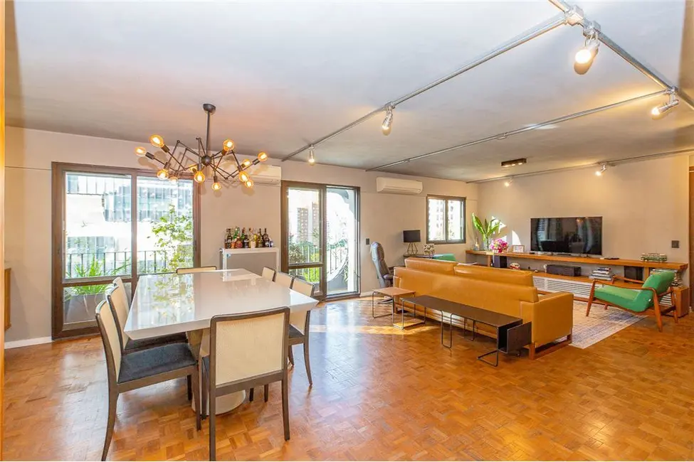 Apartamento com 3 quartos à venda, 130m2 em Itaim Bibi, São Paulo - SP - imagem 8 Foto 8 de Apartamento com 3 quartos à venda, 130m2 em Itaim Bibi, São Paulo - SP