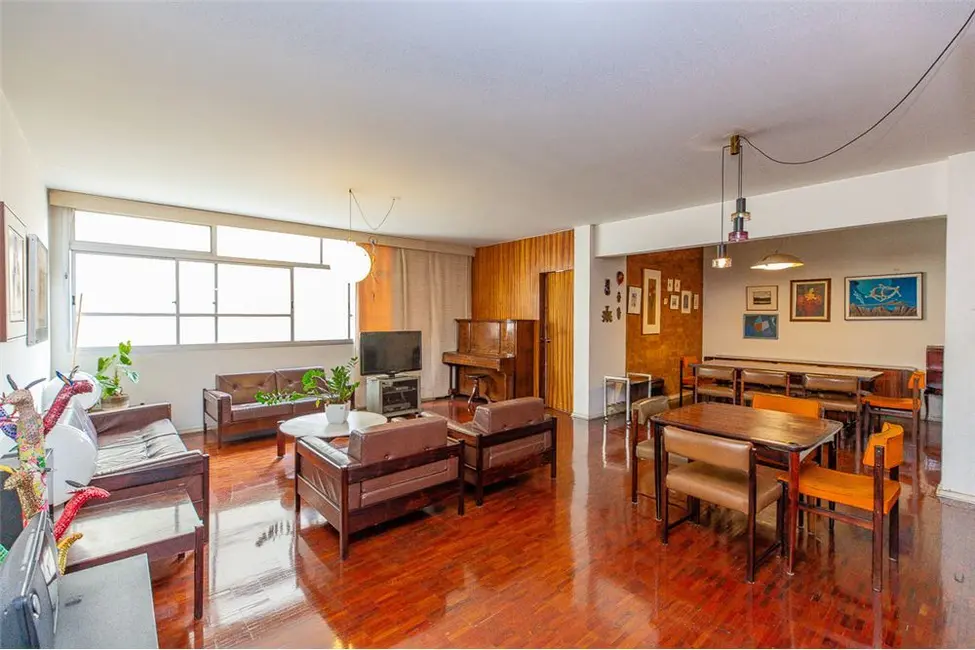 Foto 2 de Apartamento com 3 quartos à venda, 213m2 em Cerqueira César, São Paulo - SP