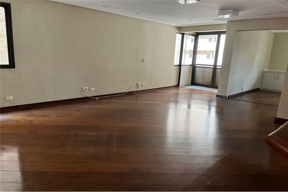 Foto 4 de Apartamento com 4 quartos à venda, 120m2 em Moema, São Paulo - SP