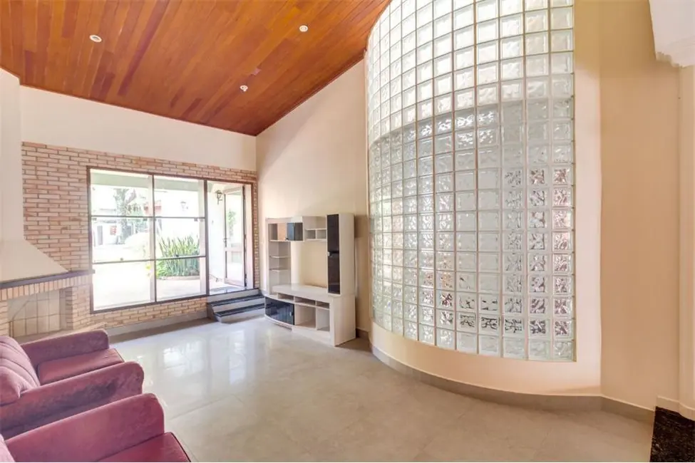 Foto 3 de Casa com 3 quartos à venda, 223m2 em Vila Cordeiro, São Paulo - SP