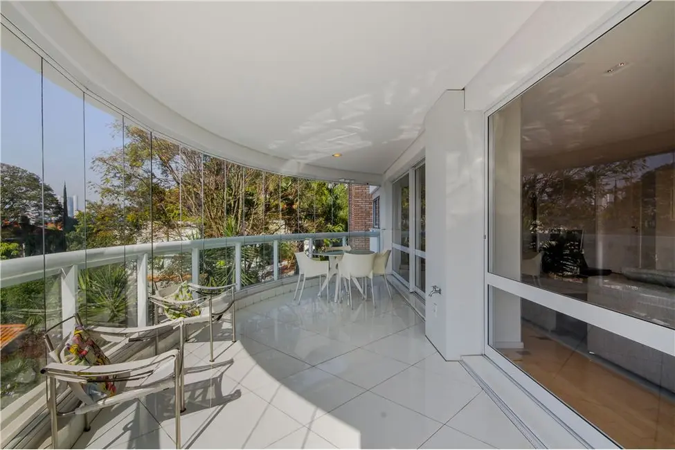 Apartamento com 3 quartos à venda, 234m2 em Perdizes, São Paulo - SP - imagem 3 Foto 3 de Apartamento com 3 quartos à venda, 234m2 em Perdizes, São Paulo - SP