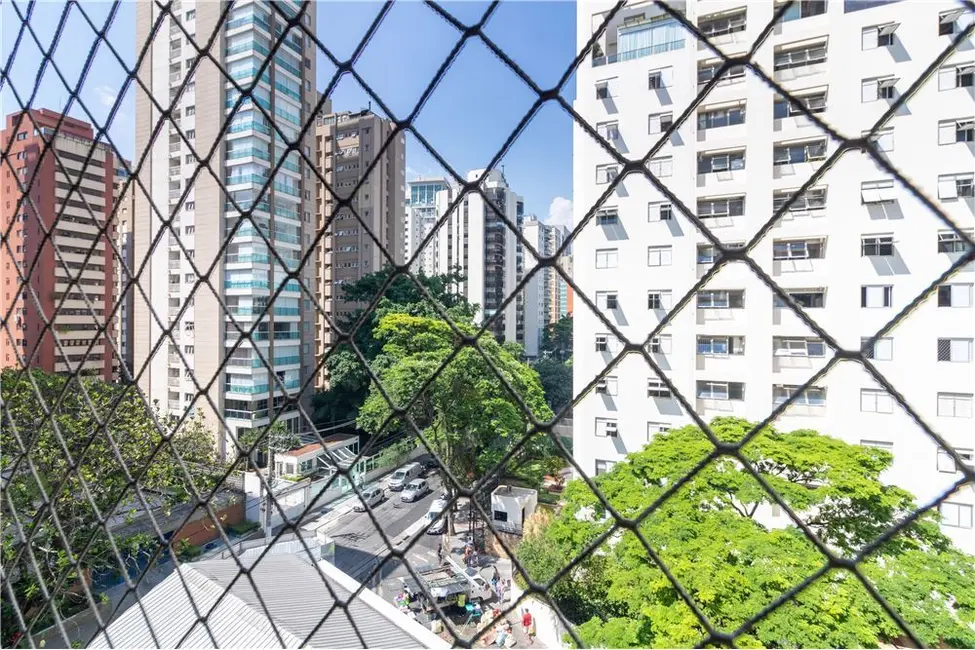 Foto 9 de Apartamento com 2 quartos à venda, 70m2 em Moema, São Paulo - SP
