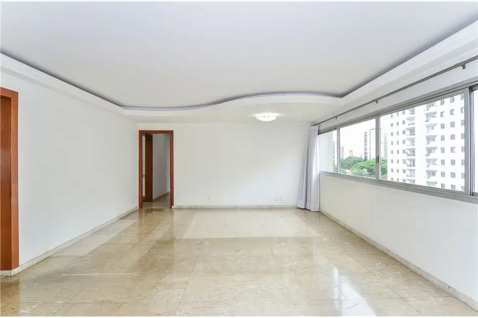 Apartamento com 3 quartos à venda, 110m2 em Campo Belo, São Paulo - SP - imagem 3 Foto 3 de Apartamento com 3 quartos à venda, 110m2 em Campo Belo, São Paulo - SP